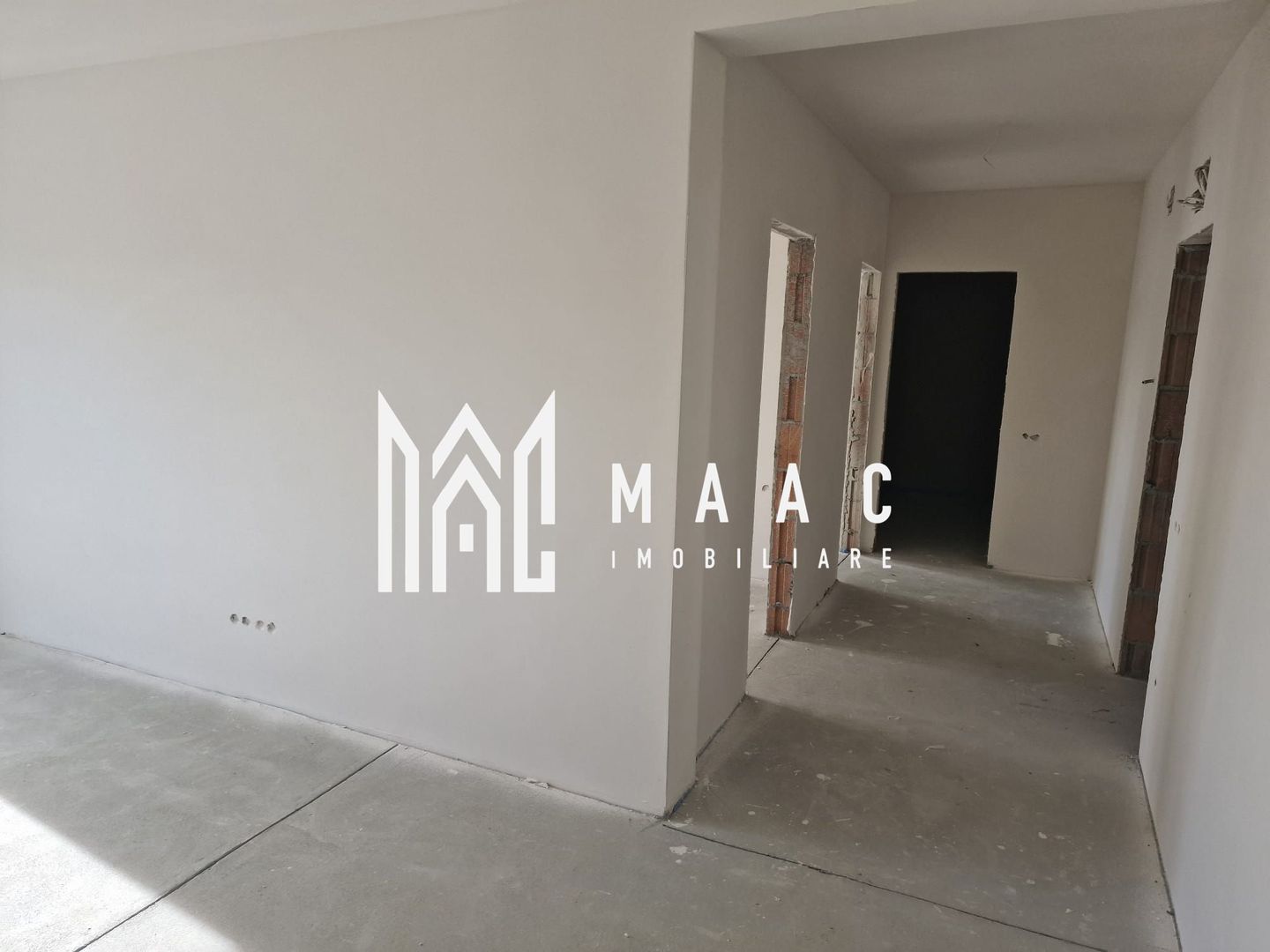 Apartament 3 Camere | etaj 2 | 69MPU | Stanca - Poză 1