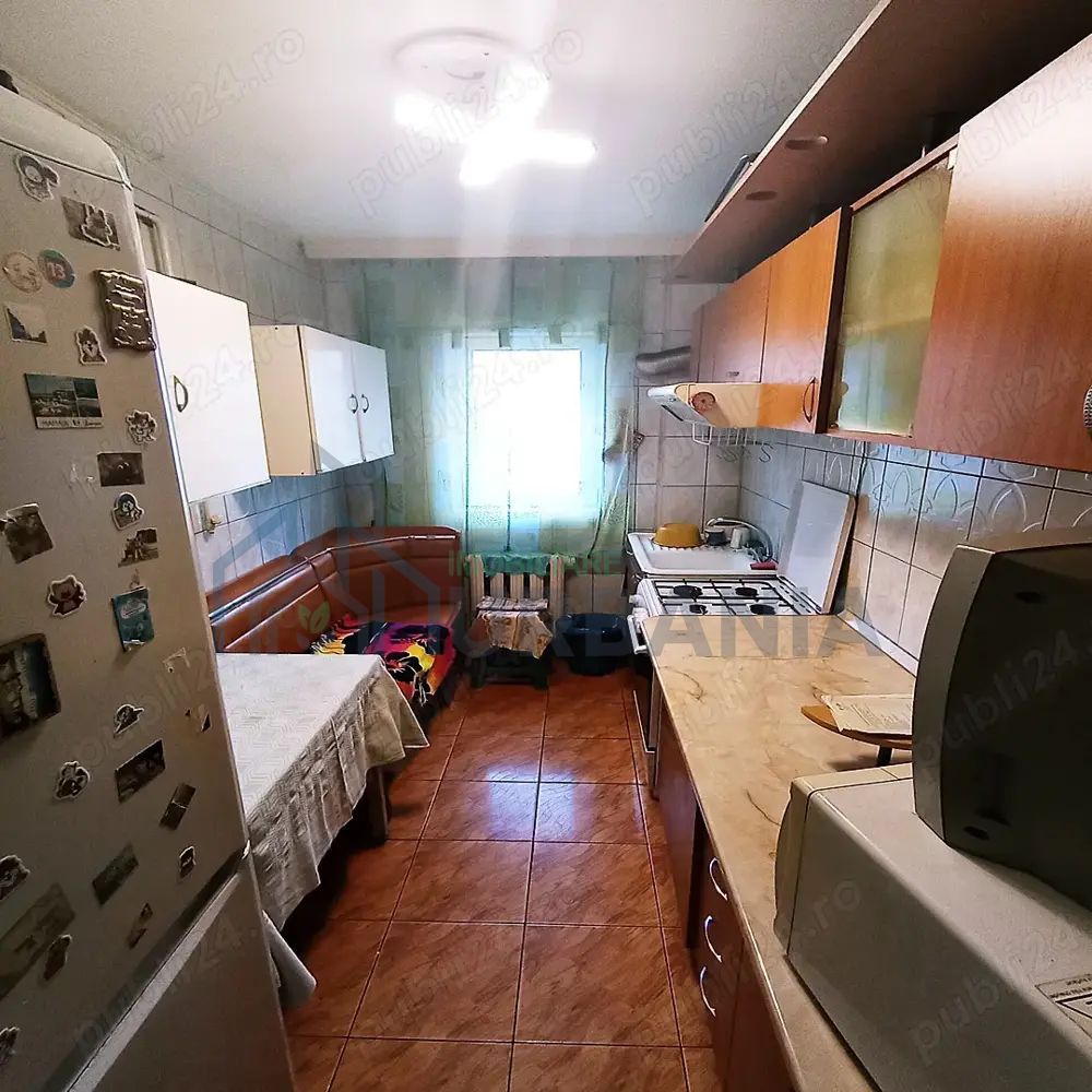 Inchiriere 3 Camere zona Moldomobila - intre Silk District si soseaua Bucium - Poză 2