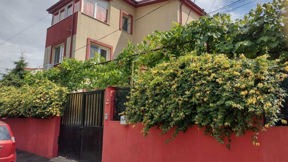 garsoniera de inchiriat - Poză 1