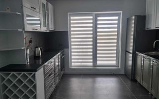 AP. 2 CAMERE SUN ROYAL VIEW, LOC PARCARE, BLOC NOU, METROU 8 MINUTE - Poză 3