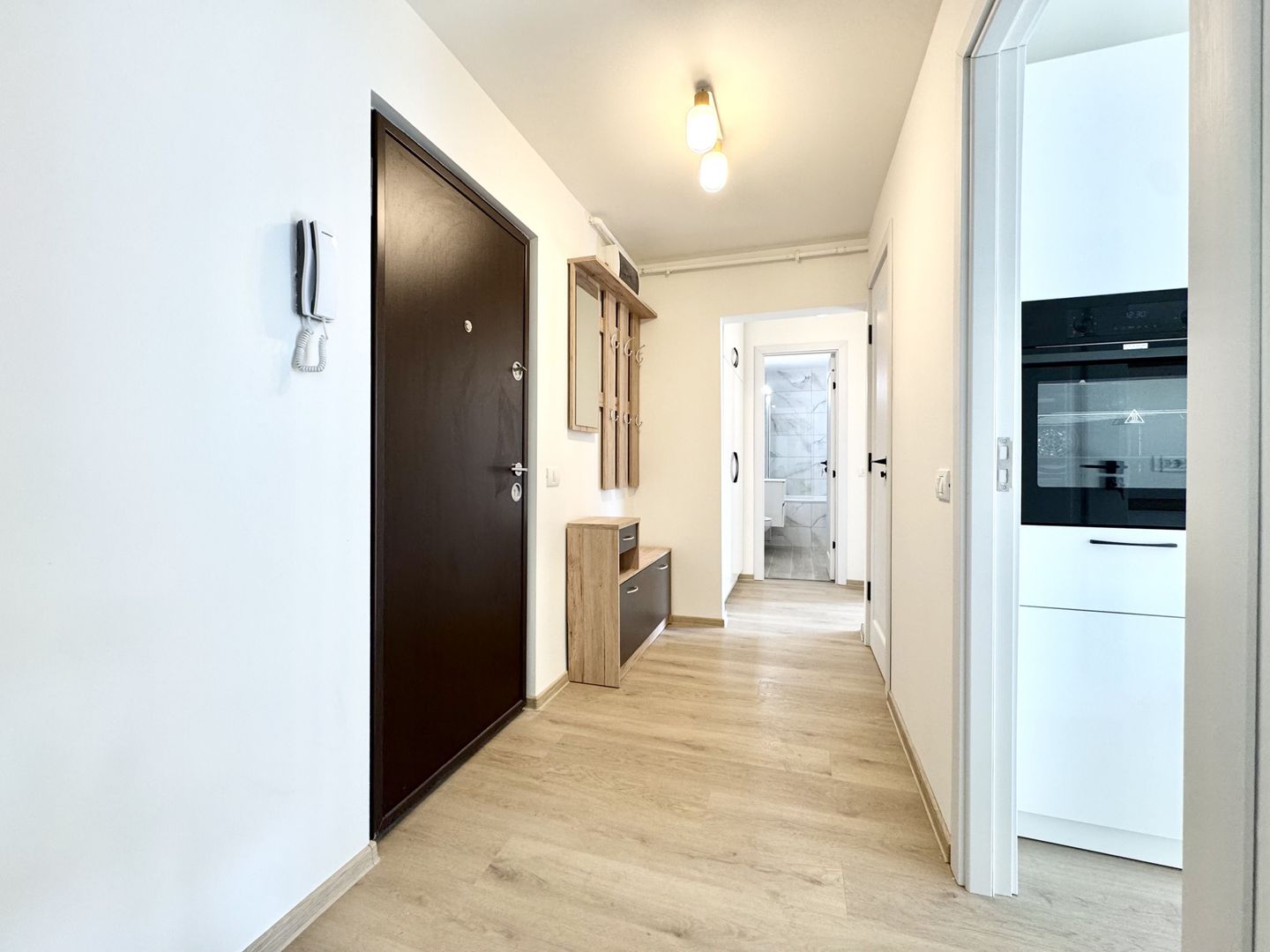 Apartament 2 camere Bucovina – decomandat, zonă excelentă - Poză 9