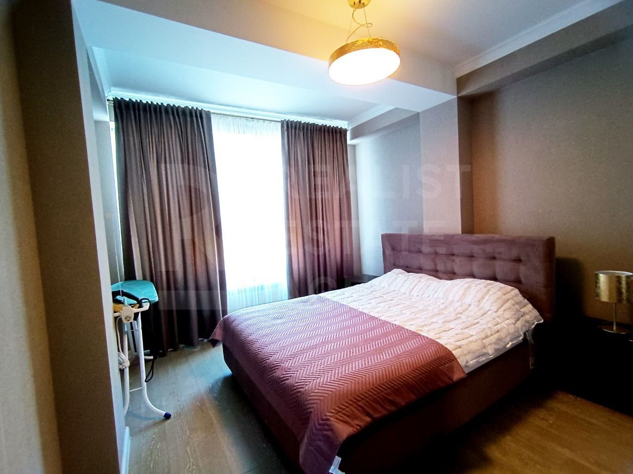 Chirie , apartament, 1 cameră + living, str. Vlaicu Pîrcalab, Centru. - Poză 2