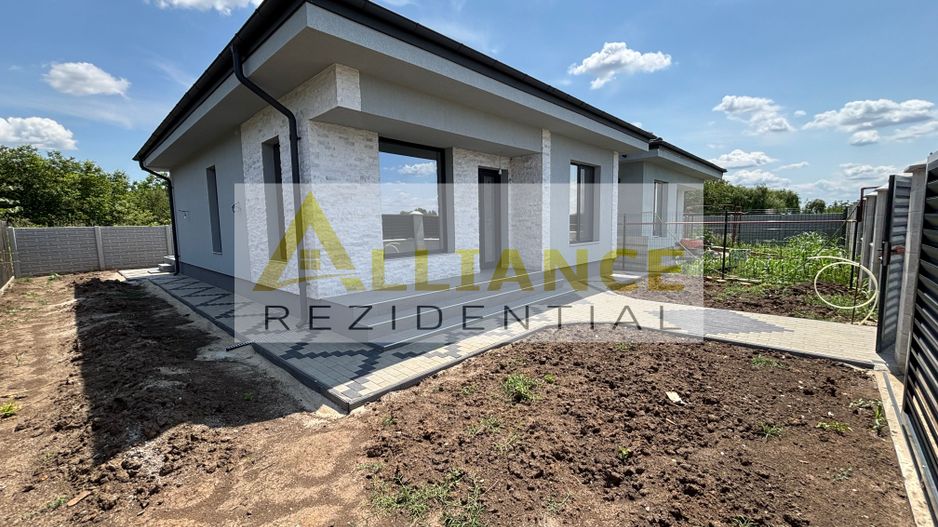 casa de vanzare in berceni - Poză 2
