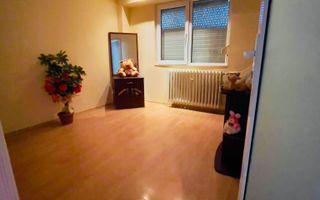 De vânzare apartament 2 camere – Micro 38, Galati - Poză 2