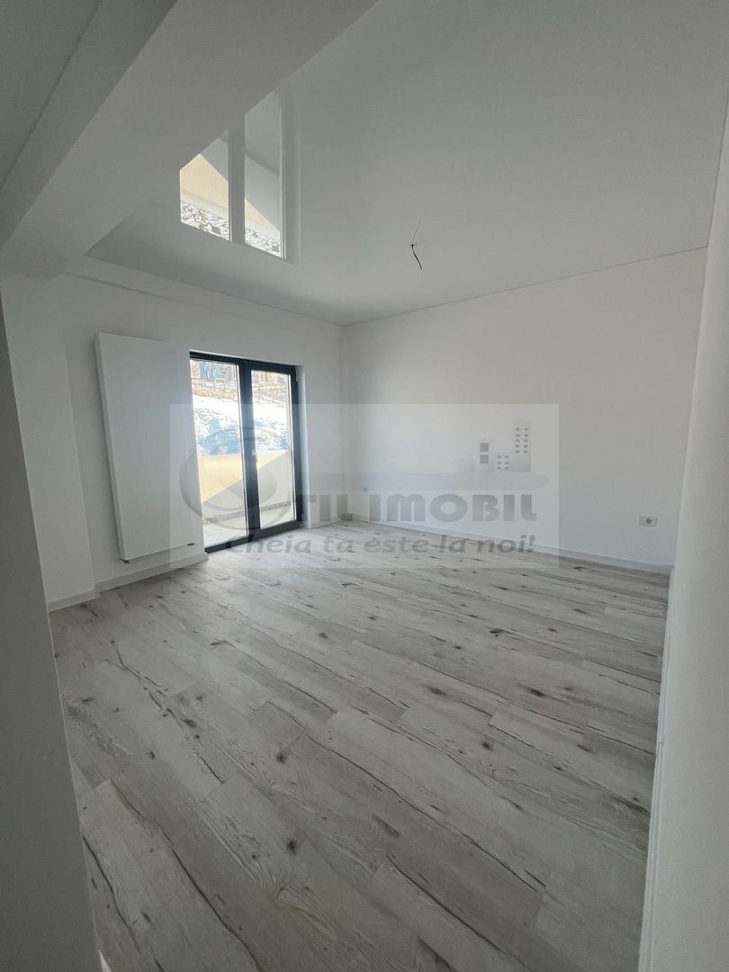 Apartament 1 camera, decomandat, Bucium-Visan, 0% comision, intabulat - Poză 1