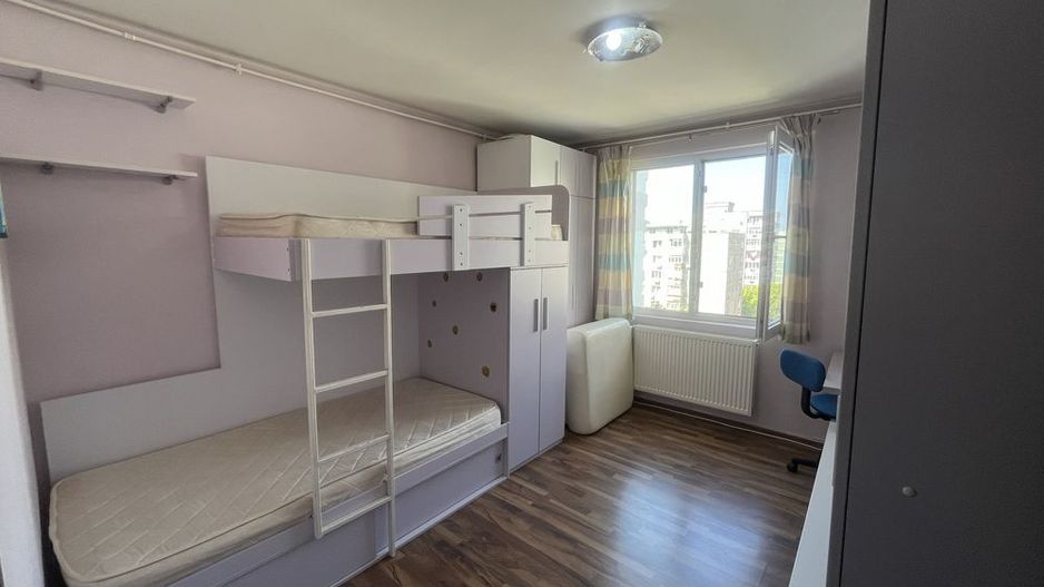 Apartament 4 camere str. Dumbrava Noua - Poză 7