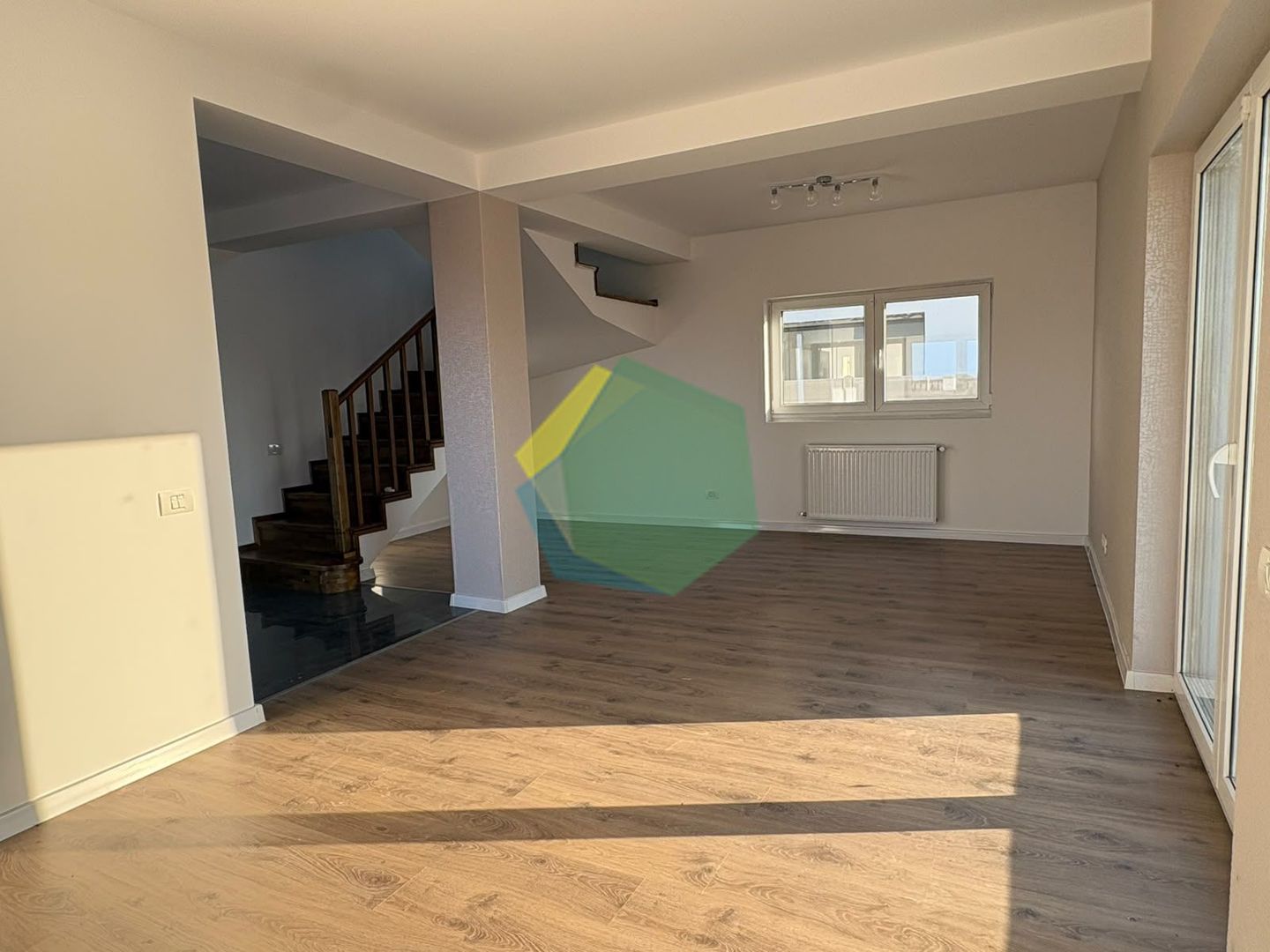Casa Duplex P+1 | 4 camere | Central | Otopeni - Poză 2