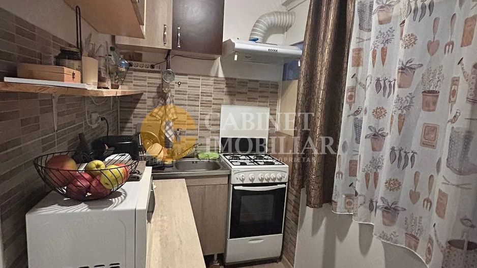 TATARASI - 2 CAMERE - ETAJUL 2 - BLOC DUPA 2000 - Poză 4