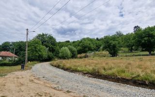 Teren intravilan in Cisnadie, utilitati langa teren, vedere panoramica - Poză 1