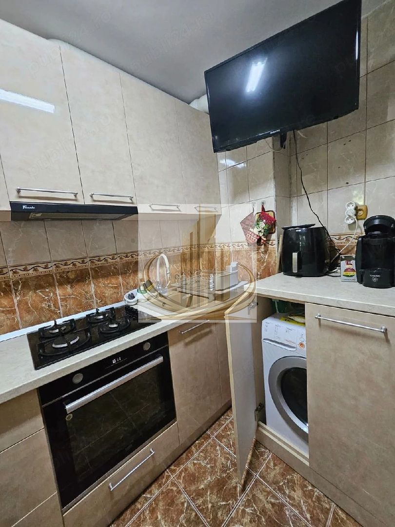 Apartament 2 camere decomandat - Poză 5