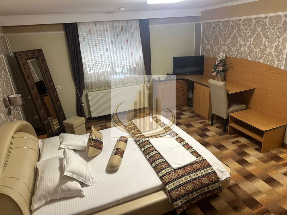 Afacere la Cheie - Pensiune 14 camere functionala - Poză 5