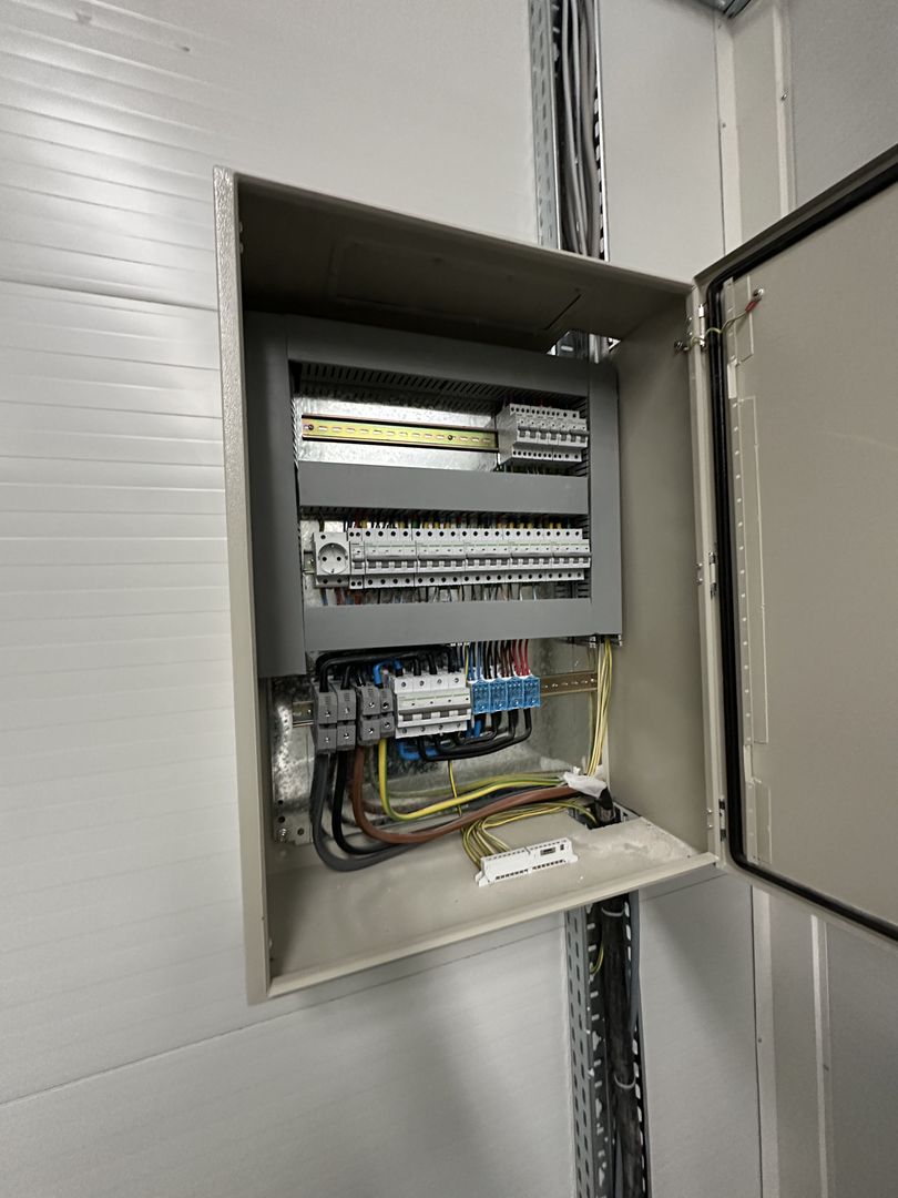 CENTURA - Rudeni | HALA 510 mp| Birouri 60mp | Parc Industrial nou - Poză 16