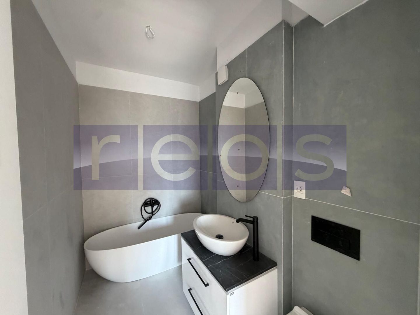 VANZARE APARTAMENT LA CHEIE | 3 CAMERE | 72MP | TERASA | PARCARE - Poză 9