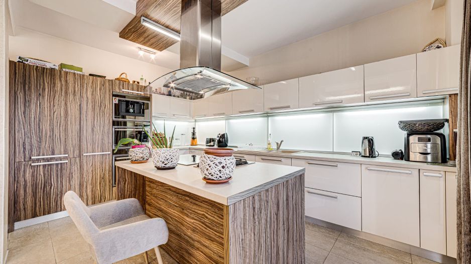 Vila de lux în Gai - Poză 4