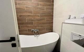 BRASADAS închiriază ap 2 cam etaj 2/5 ROKA RESIDENCE - Poză 13