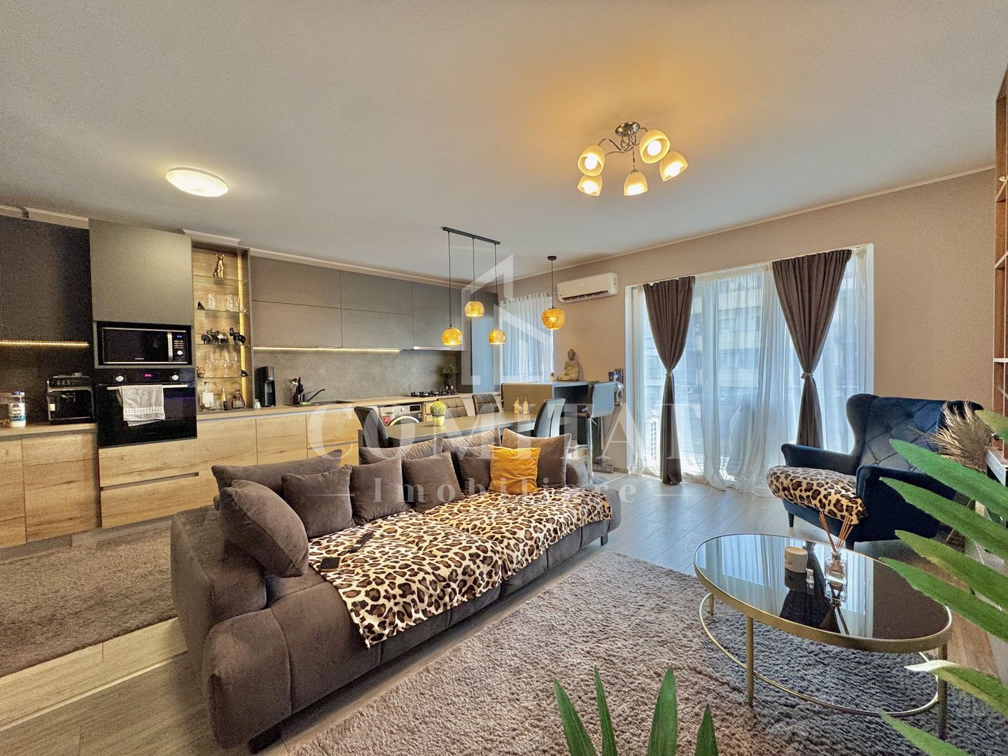Apartament exclusivist cu 2 camere | Terasă de 16 mp | Parcare | Sopor - Poză 1