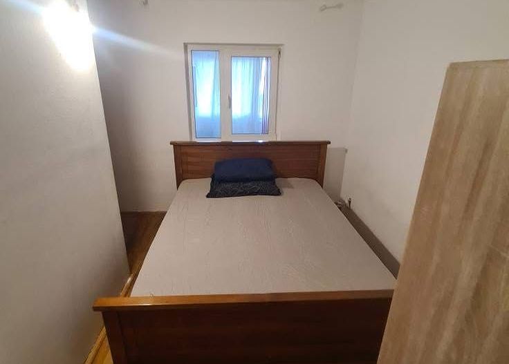 🏠 Vând apartament 2 camere (transformat în 3) - Poză 3
