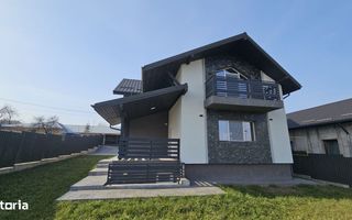 Casă modernă P+M cu vedere panoramică spre lac, Ciurbești, Miroslava - Poză 5