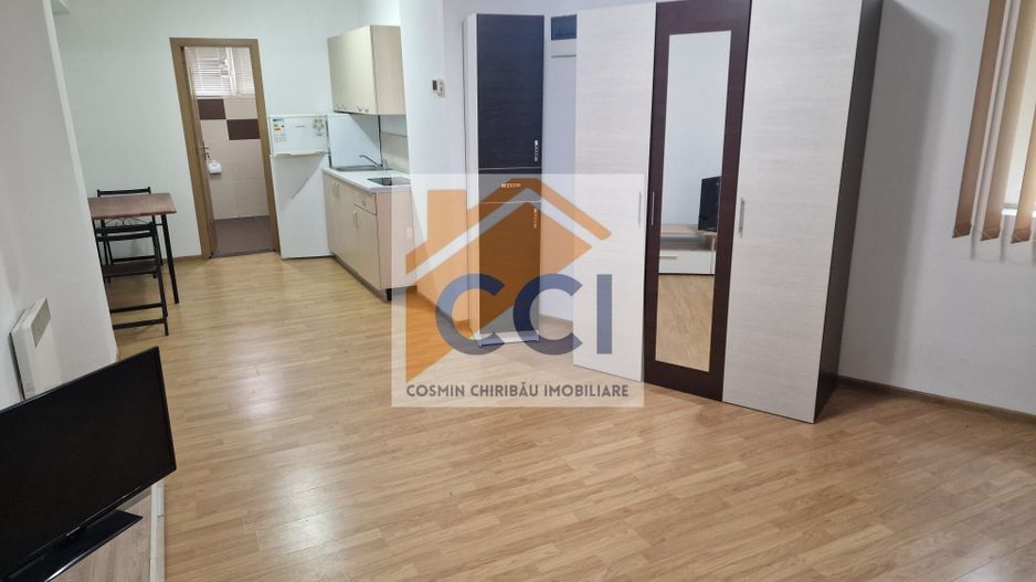 Garsonieră open-space de închiriat - Poză 1