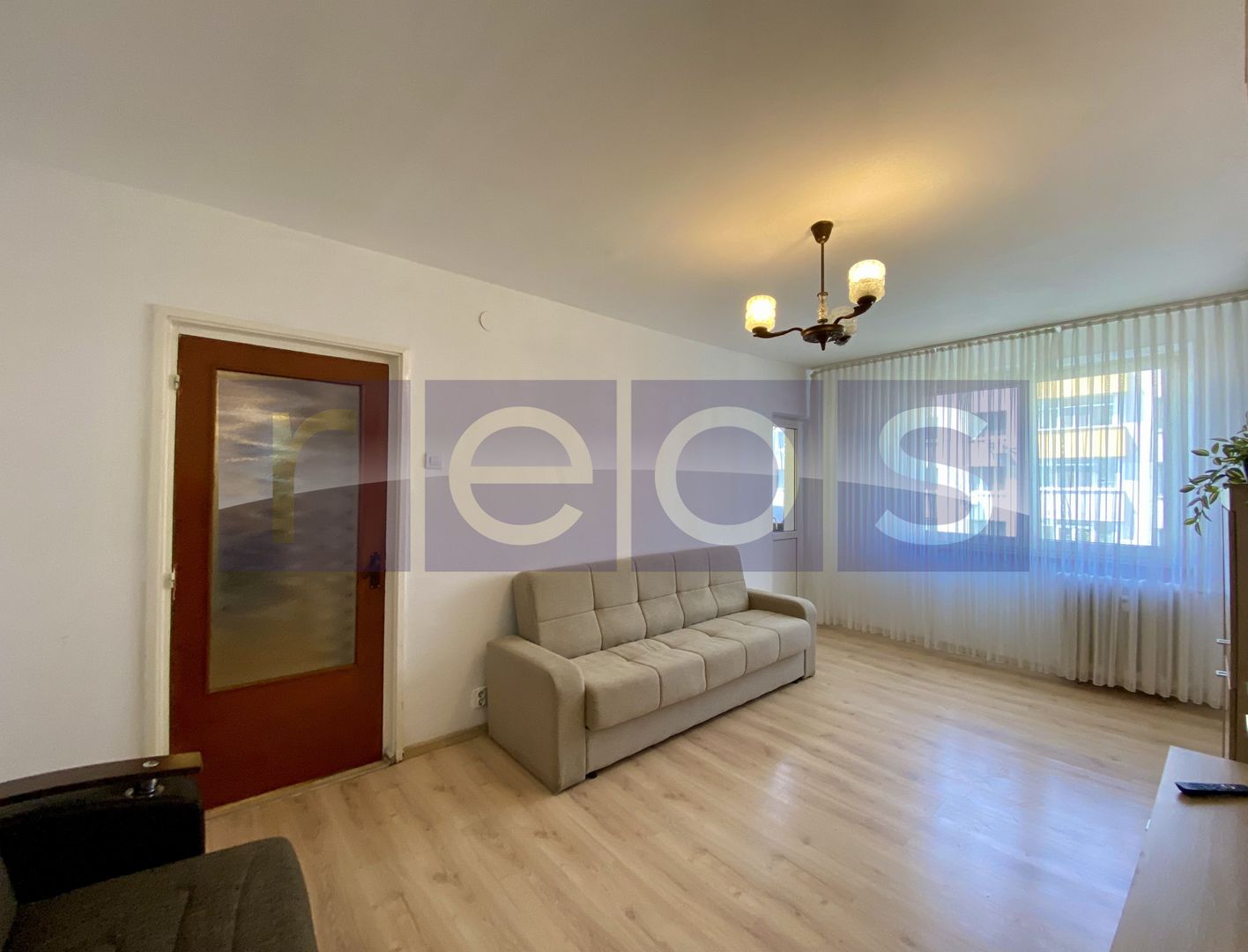DE VANZARE APARTAMENT 2 CAMERE DECOMANDAT | ZONA SEBASTIAN - Poză 4
