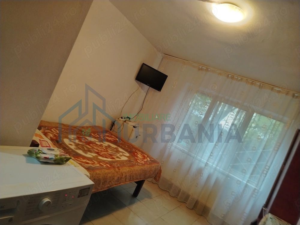 Garsonieră de închiriat în zona Nicolina, în spatele Hotelului Victoria - Poză 1