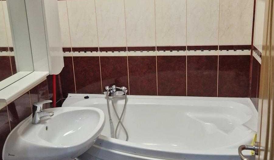 De Inchiriat Garsonieră decomandată Piața MunciI - Poză 5