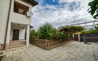 Casa complet mobilata 5 camere 3 bai curte generoasa - Poză 1