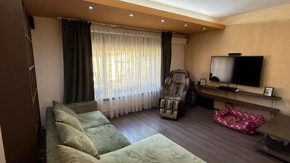 VANZARE Vila tip duplex in Popesti Leordeni - Poză 4