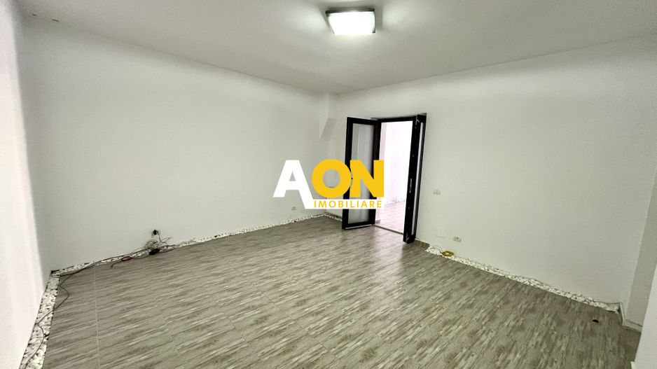 Spațiu De Birouri Cu Acces Stradal, 48mp, Zona Centru - Poză 2