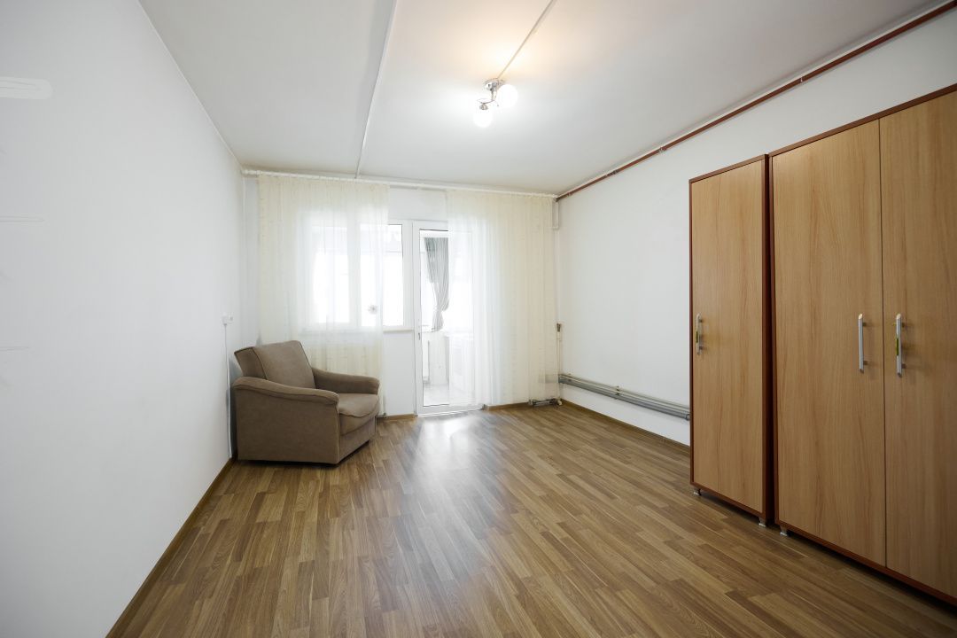Garsoniera cocheta Prundu Academica, zona linistita - vedere panoramica - Poză 4