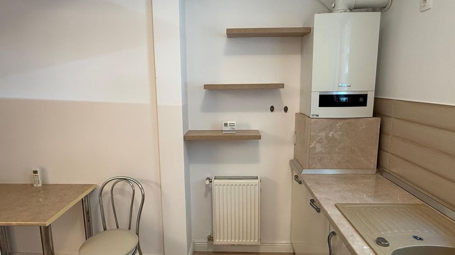 INCHIRIERE Apartament cu 3 camere in zona Aviatiei - Poză 18