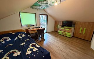 Casă de  vânzare cu vedere panoramică - Poză 16