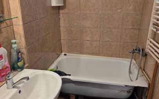 Casă cu 3 dormitoare în Dancu, Holboca. Curte utilă, acte în regulă. - Poză 5