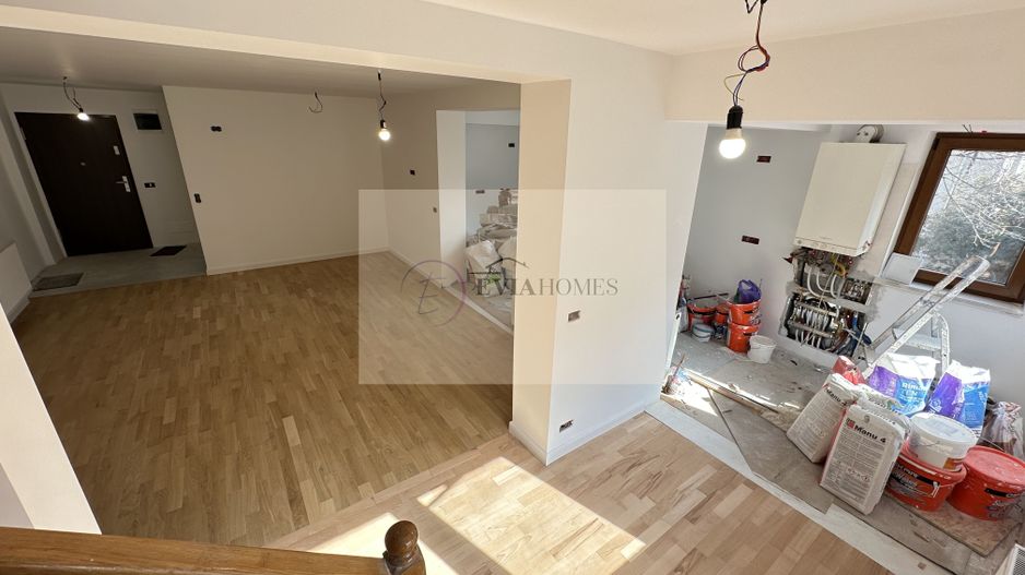 4 camere/ 2 bai / 119 mp/ parcare in curte / zona strazii Bucuresti - Poză 5