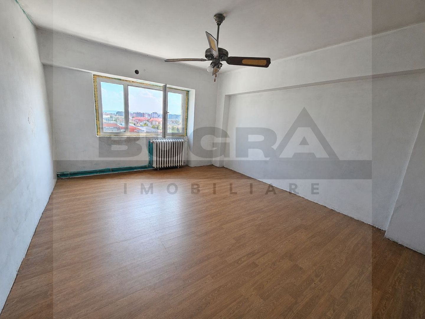 Apartament cu 2 camere, 50 mp+balcon, decomandat, zona Kaufland - Poză 5