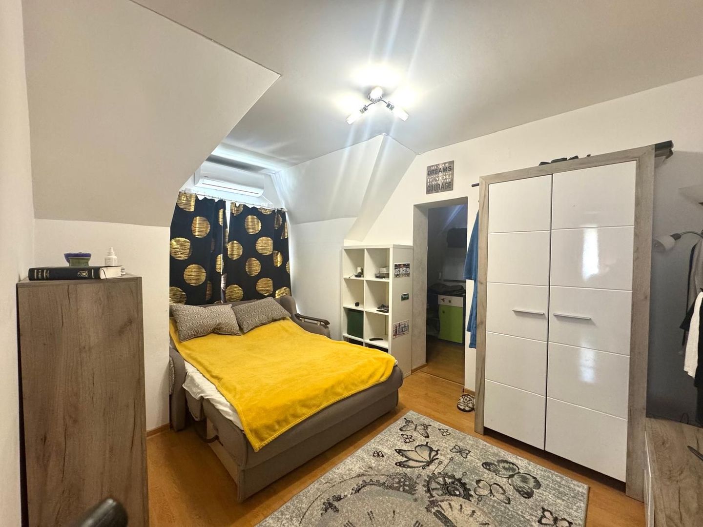 Casă individuală cu 5 camere și piscină |Săcălaz| - Poză 6