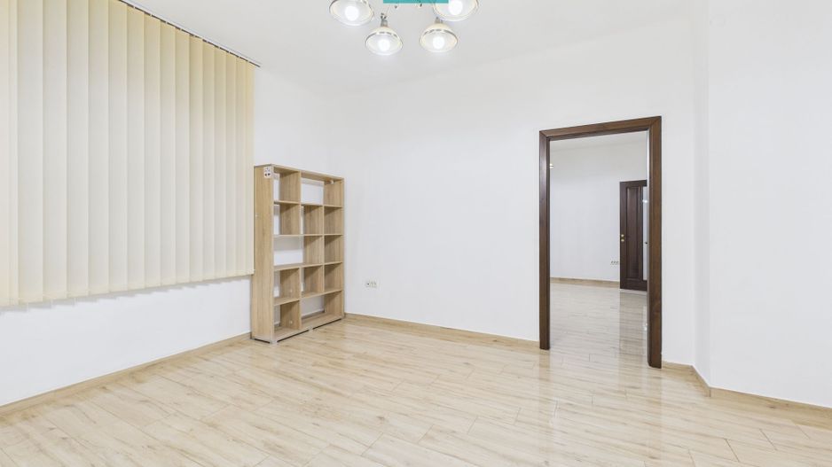Spațiu de birouri ultracentral 120mp pe Str.Cloșca - Poză 29