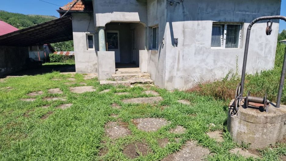 Casă cărămidă 4 camere + anexe - Călinești - Vrănești, Argeș - Poză 3