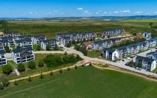 Apartament tip penthouse  partial mobilat , Intabulat,zona Cristian - Poză 17