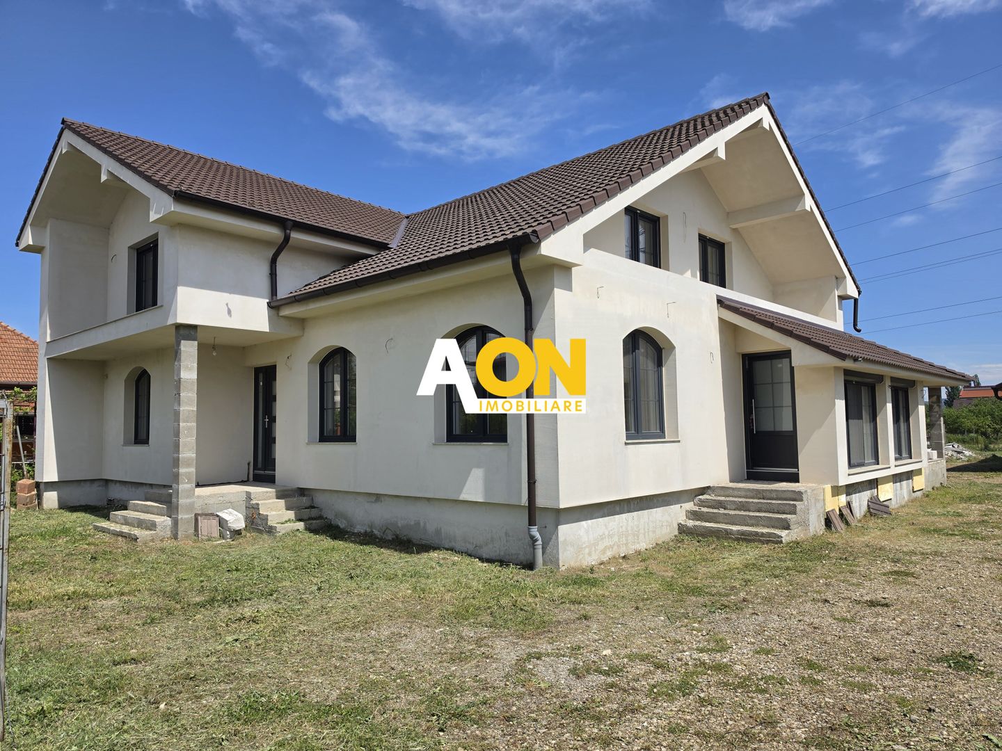 Casă nouă, impozantă,  6 camere, 1346 mp teren, Bărăbanț - Poză 3