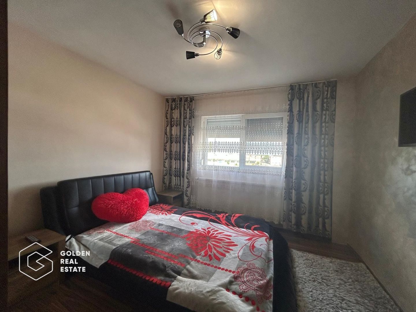 Apartament 3 camere, 92 mp utili, zona Aradul Nou - Poză 9