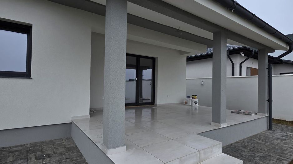 Casa zona Metro - Poză 3