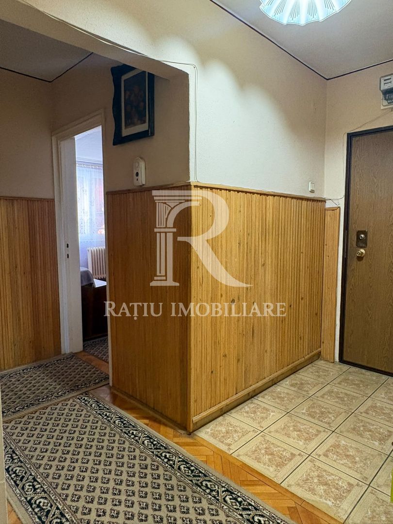 Apartament cu 3 camere | Etaj 1 | Bulevardul Dacia | Oradea - Poză 17