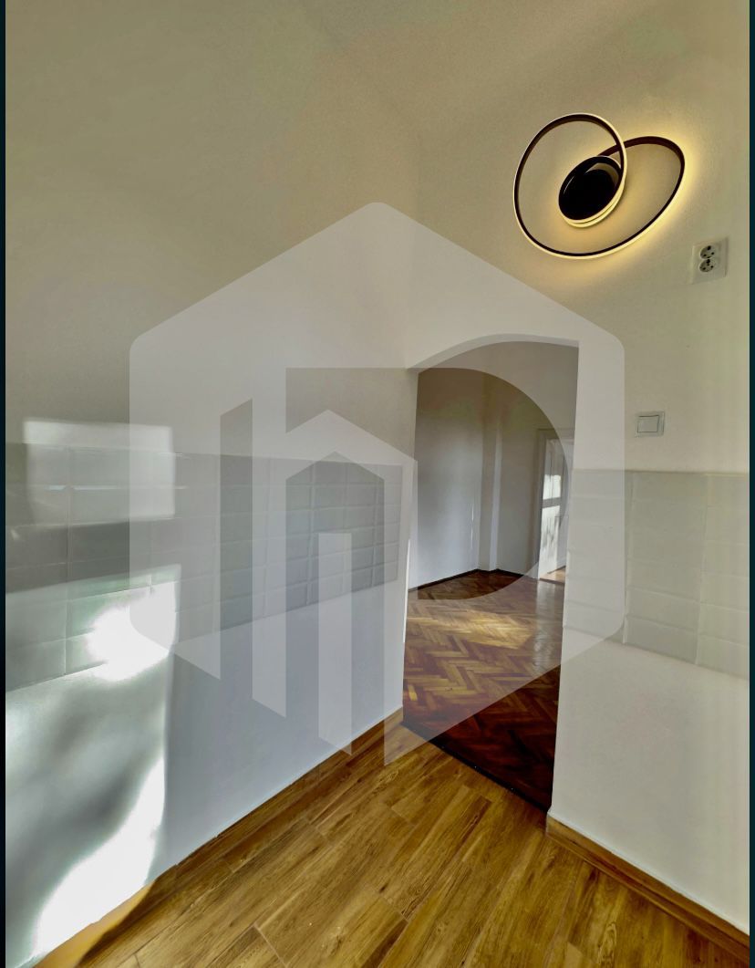 Apartament 2 Camere Ultracentral, Complet Renovat / Investitie - Poză 5