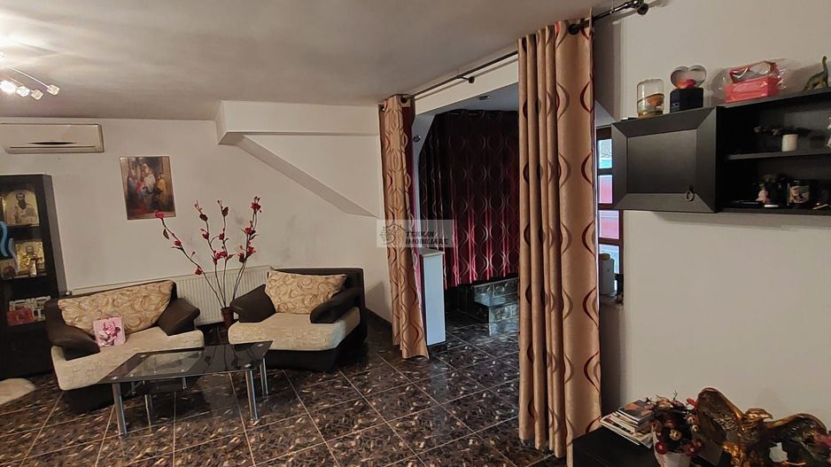 Casa/vila de vanzare in Garoafa /Vrancea - Poză 7
