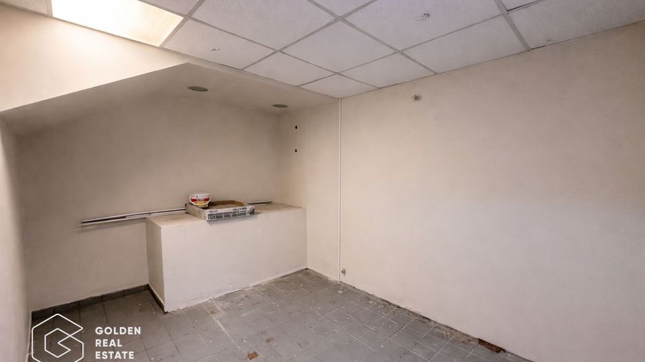 Oportunitate!Spatiu comercial central, 160mp, 5 camere, centrala proprie,parcare - Poză 10