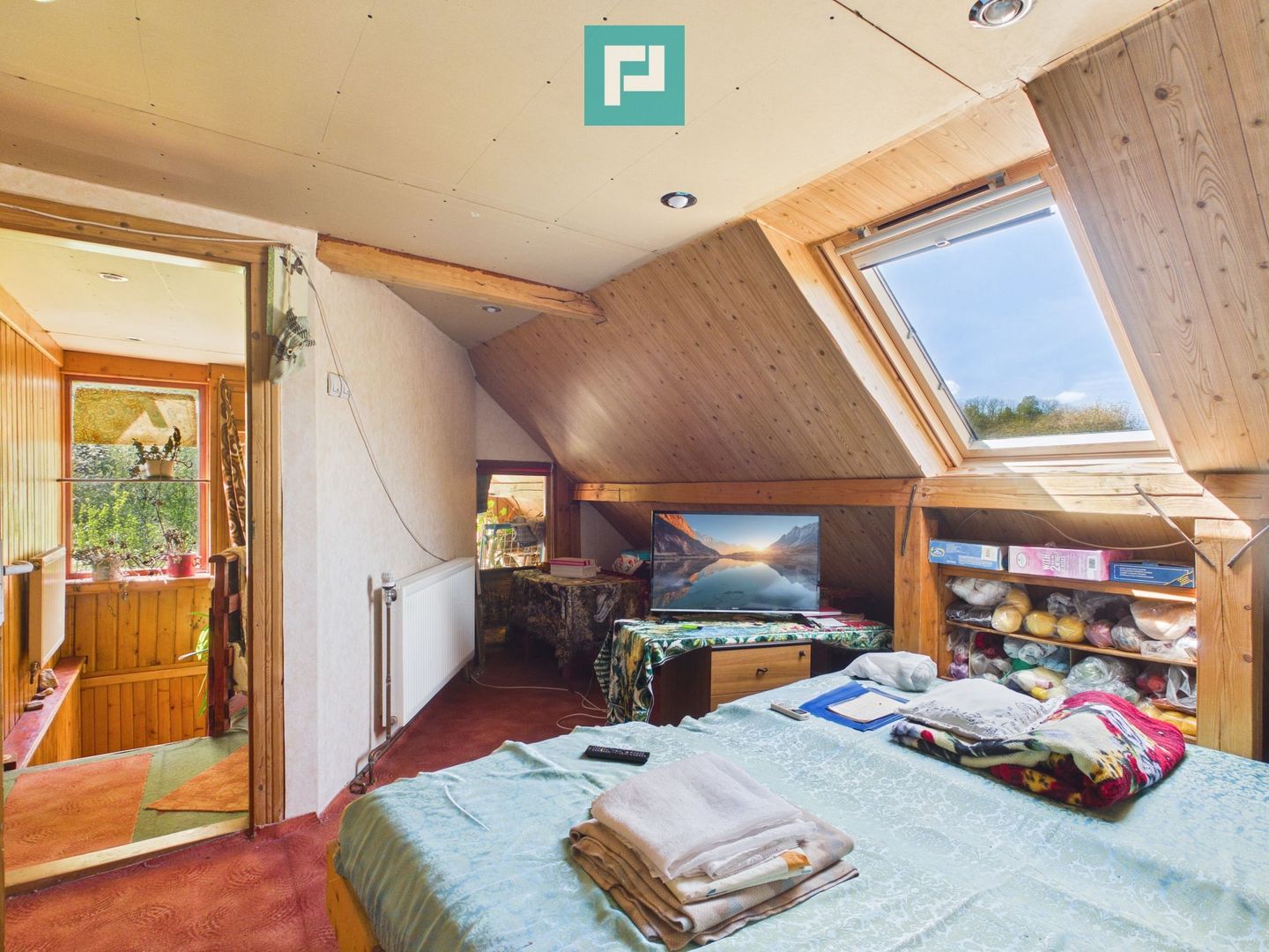 Casă Câmpani, 8000 mp teren, la poalele Apusenilor - Poză 36