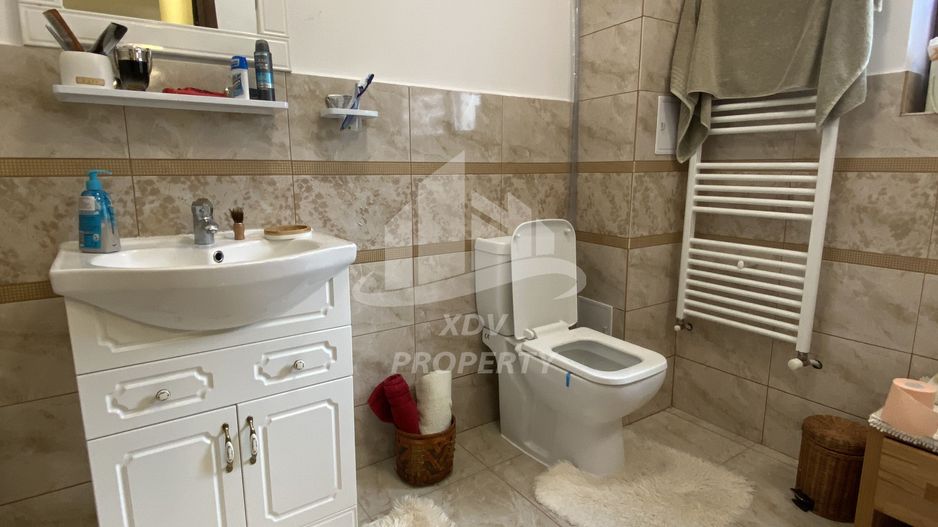 Vila  Frumoasa , Sibiu ,6 camere , 5 Bai , mobilata ,utilata - Poză 31