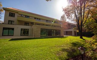 Apartament 7 camere in Vila de inchiriat Satul Francez - Poză 2