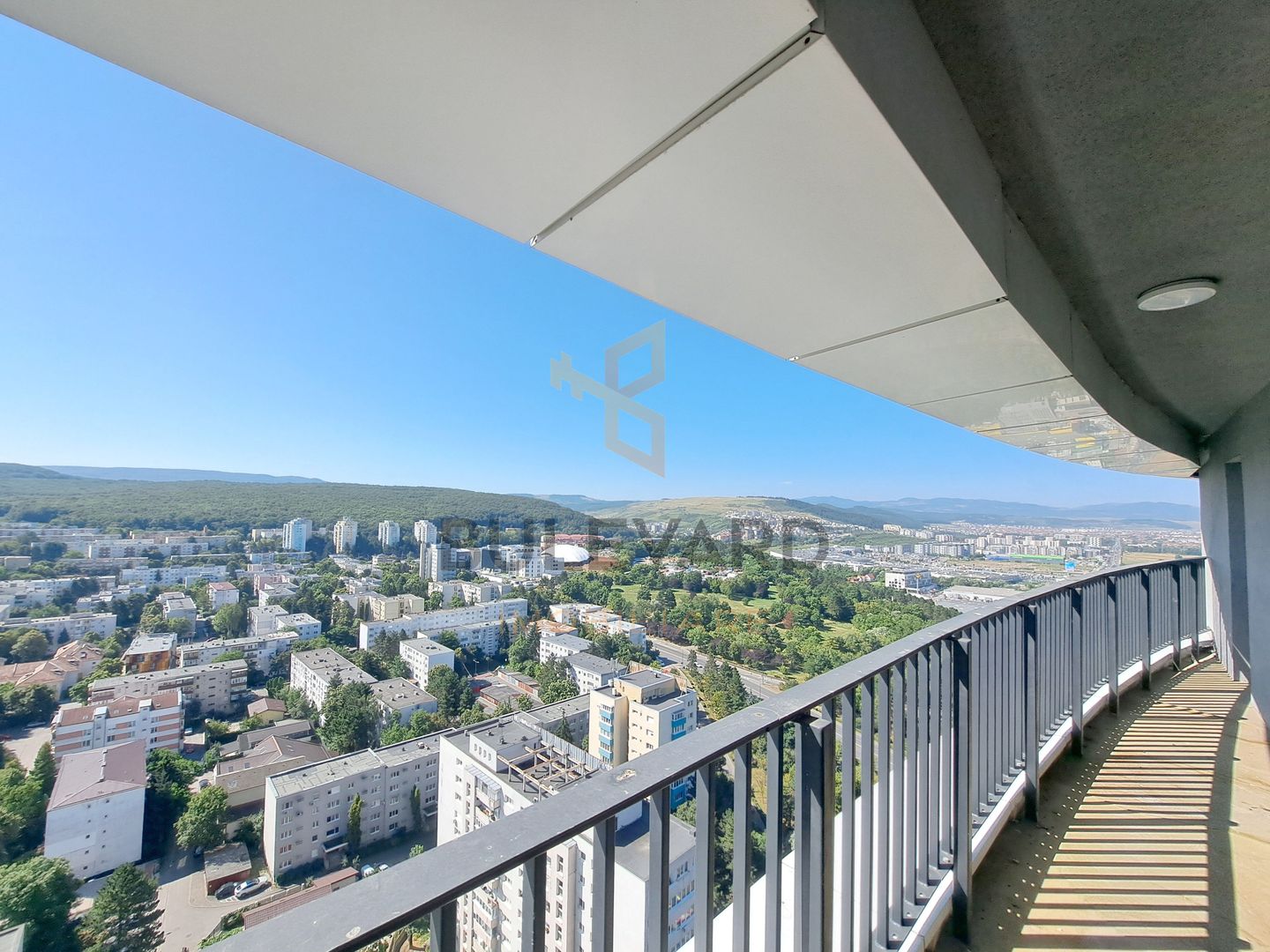 Pret Special. Apartament 2 camere + balcon 9 mp bloc nou cu CF! - Poză 2